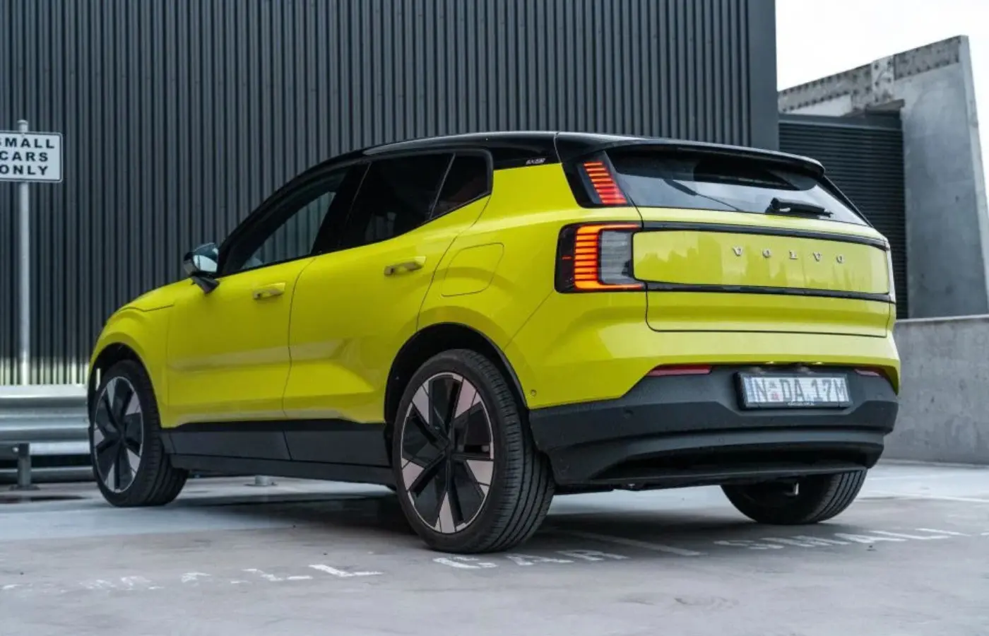 Volvo EX30